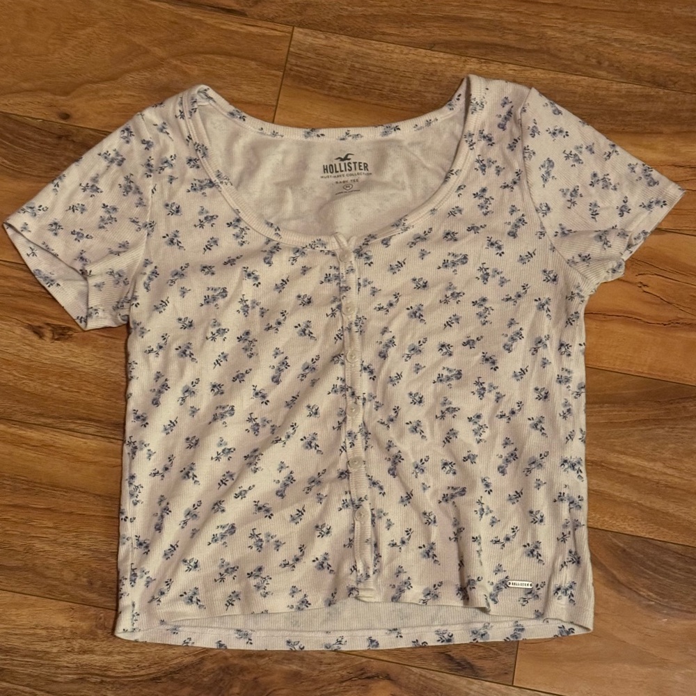 Hollister Blue Floral Baby Tee